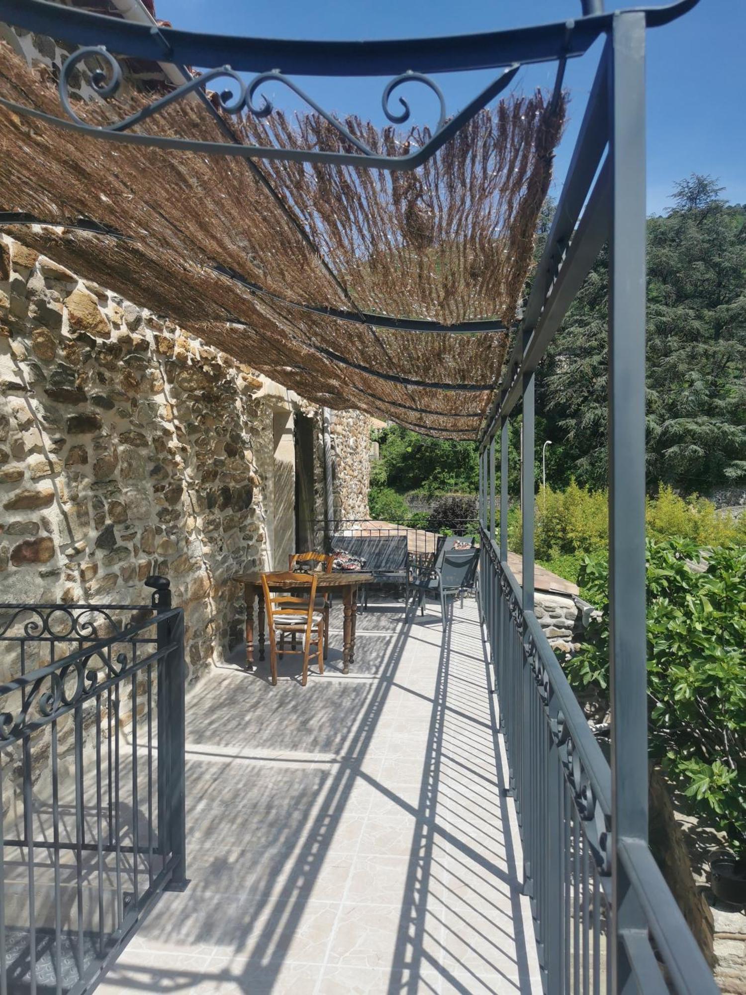 Mes Maisons Gardoises, Two Gites Sleeping 13 With Two Private Pools, Kids Room, Laundry, Disco, Free Wifi, Linen And Dog'S Are Welcome Gagnières Exteriér fotografie