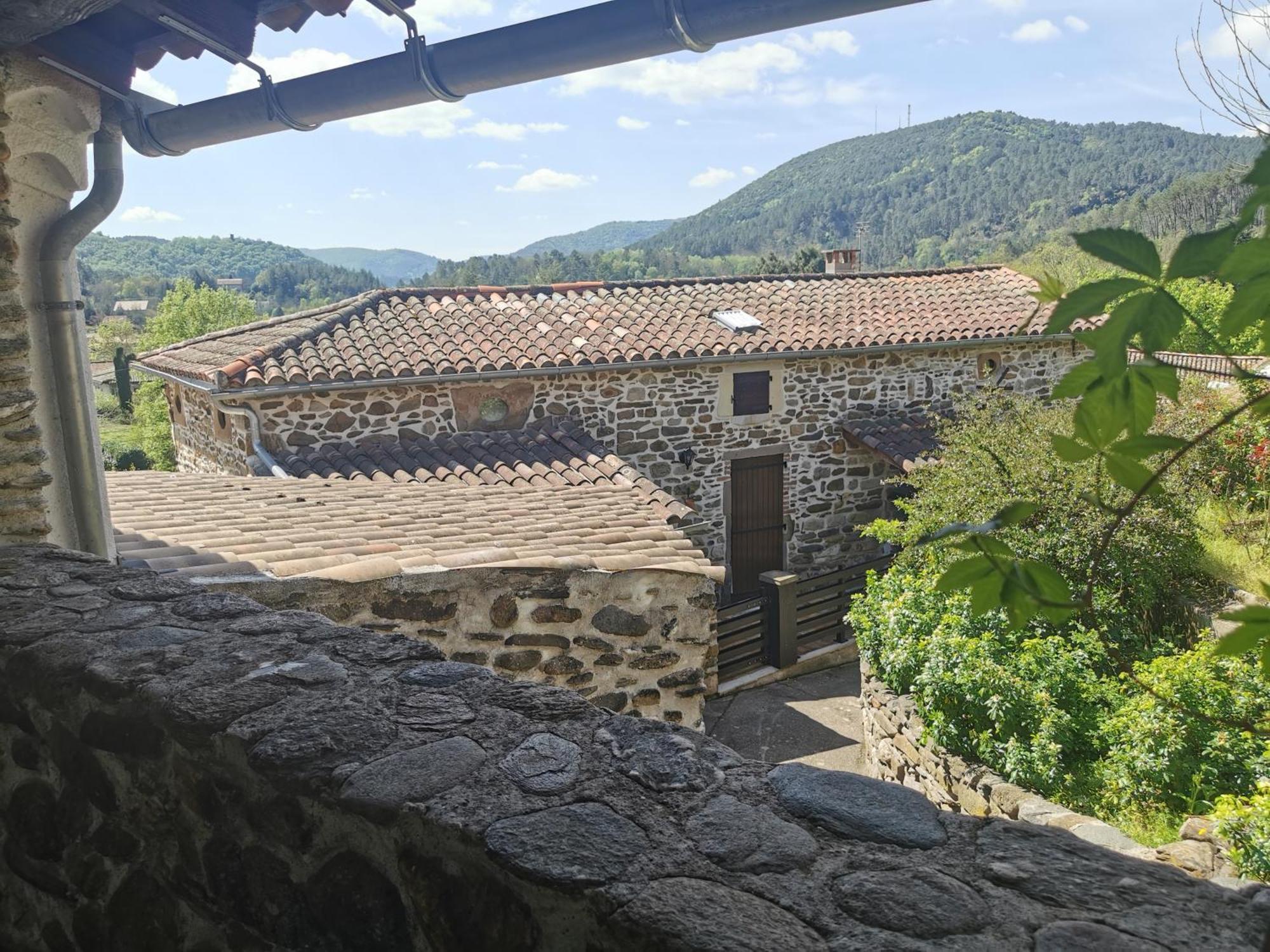 Mes Maisons Gardoises, Two Gites Sleeping 13 With Two Private Pools, Kids Room, Laundry, Disco, Free Wifi, Linen And Dog'S Are Welcome Gagnières Exteriér fotografie