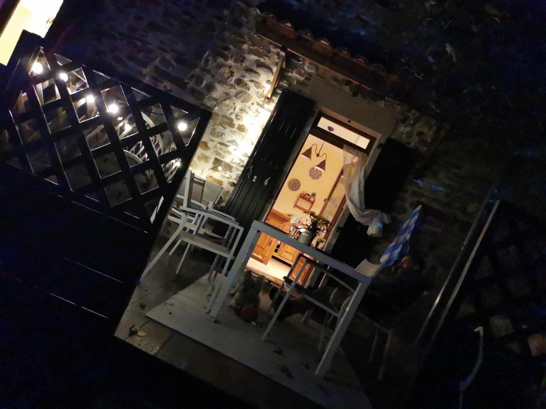Mes Maisons Gardoises, Two Gites Sleeping 13 With Two Private Pools, Kids Room, Laundry, Disco, Free Wifi, Linen And Dog'S Are Welcome Gagnières Exteriér fotografie