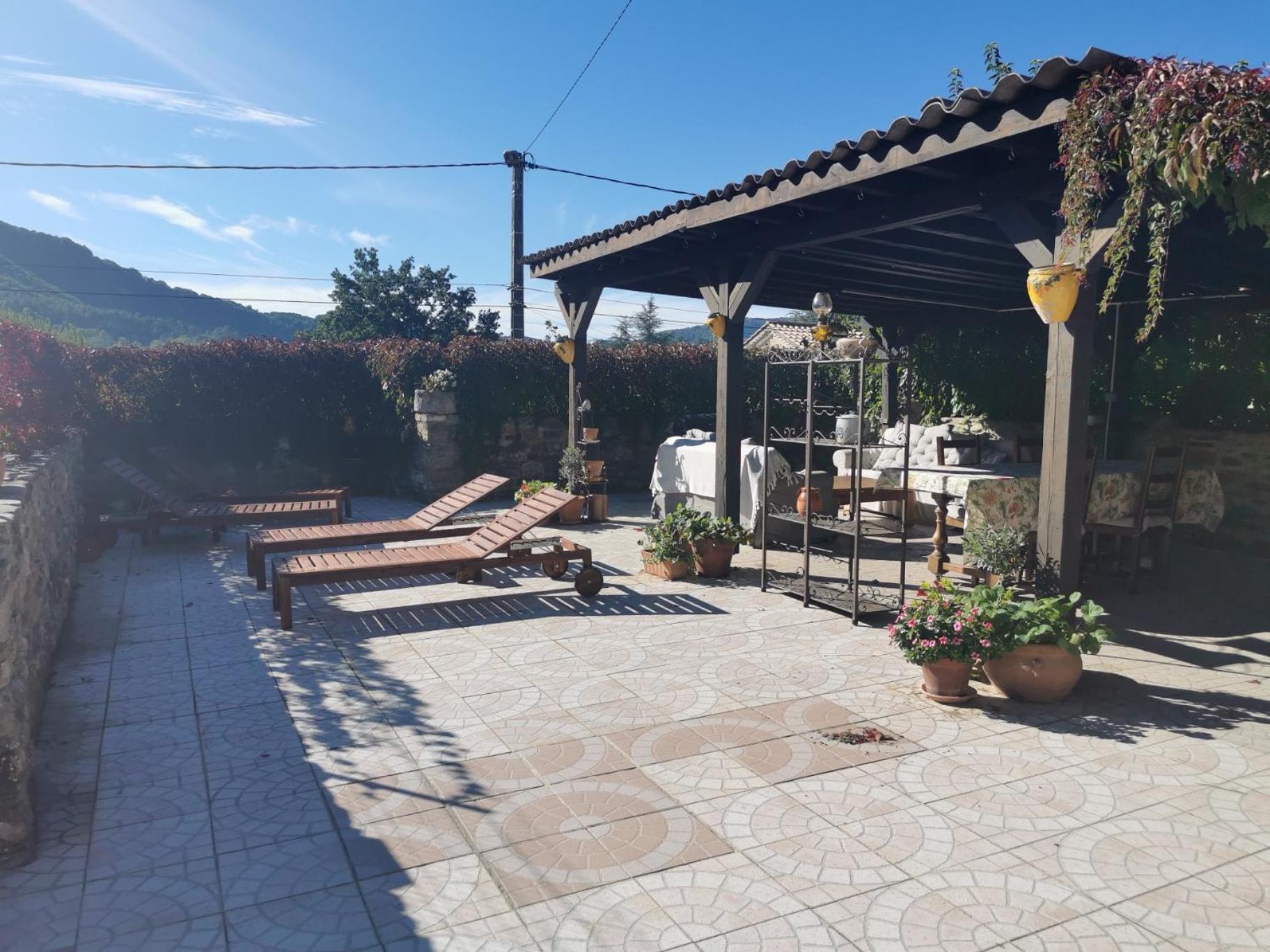 Mes Maisons Gardoises, Two Gites Sleeping 13 With Two Private Pools, Kids Room, Laundry, Disco, Free Wifi, Linen And Dog'S Are Welcome Gagnières Exteriér fotografie
