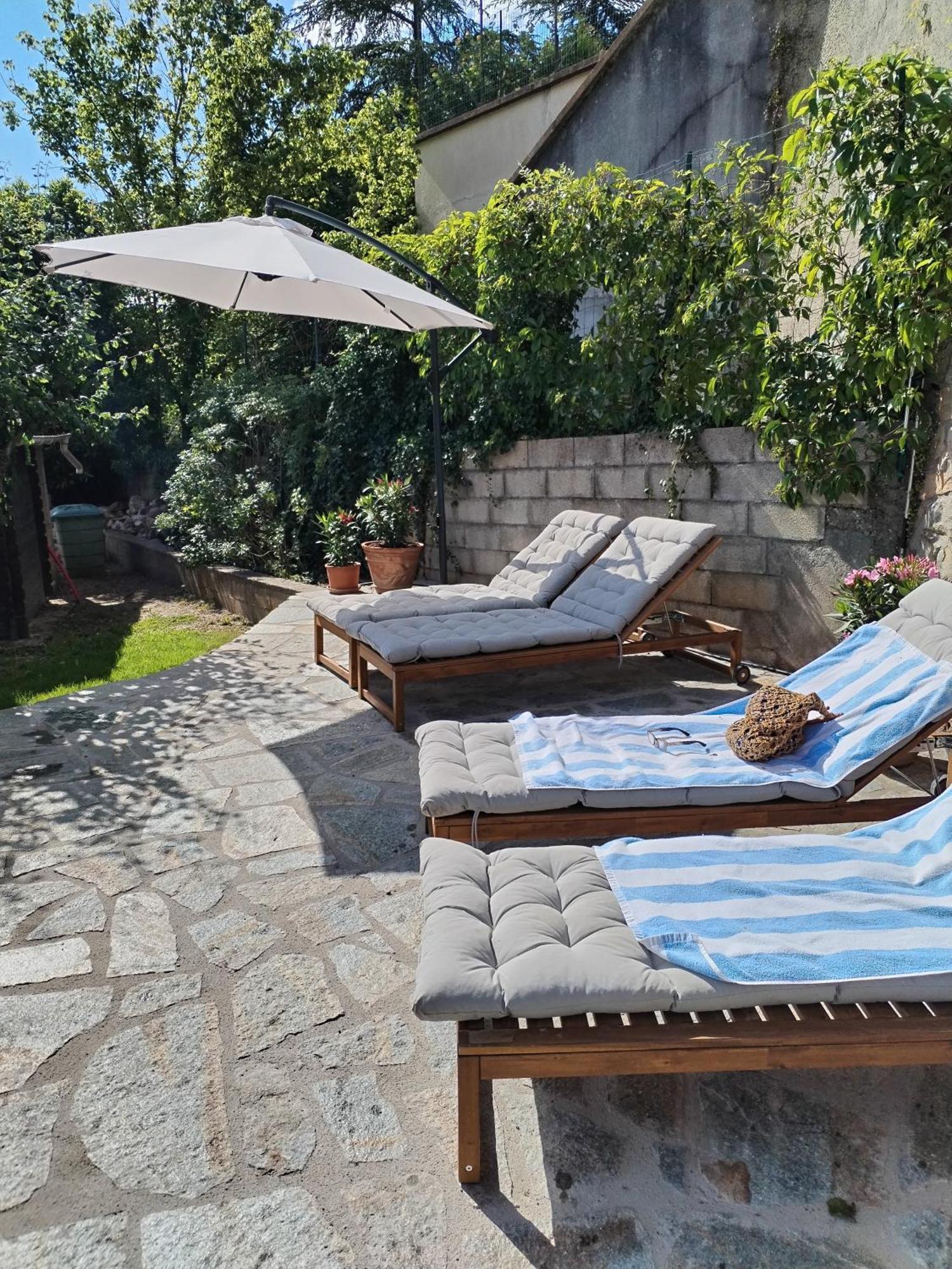 Mes Maisons Gardoises, Two Gites Sleeping 13 With Two Private Pools, Kids Room, Laundry, Disco, Free Wifi, Linen And Dog'S Are Welcome Gagnières Exteriér fotografie